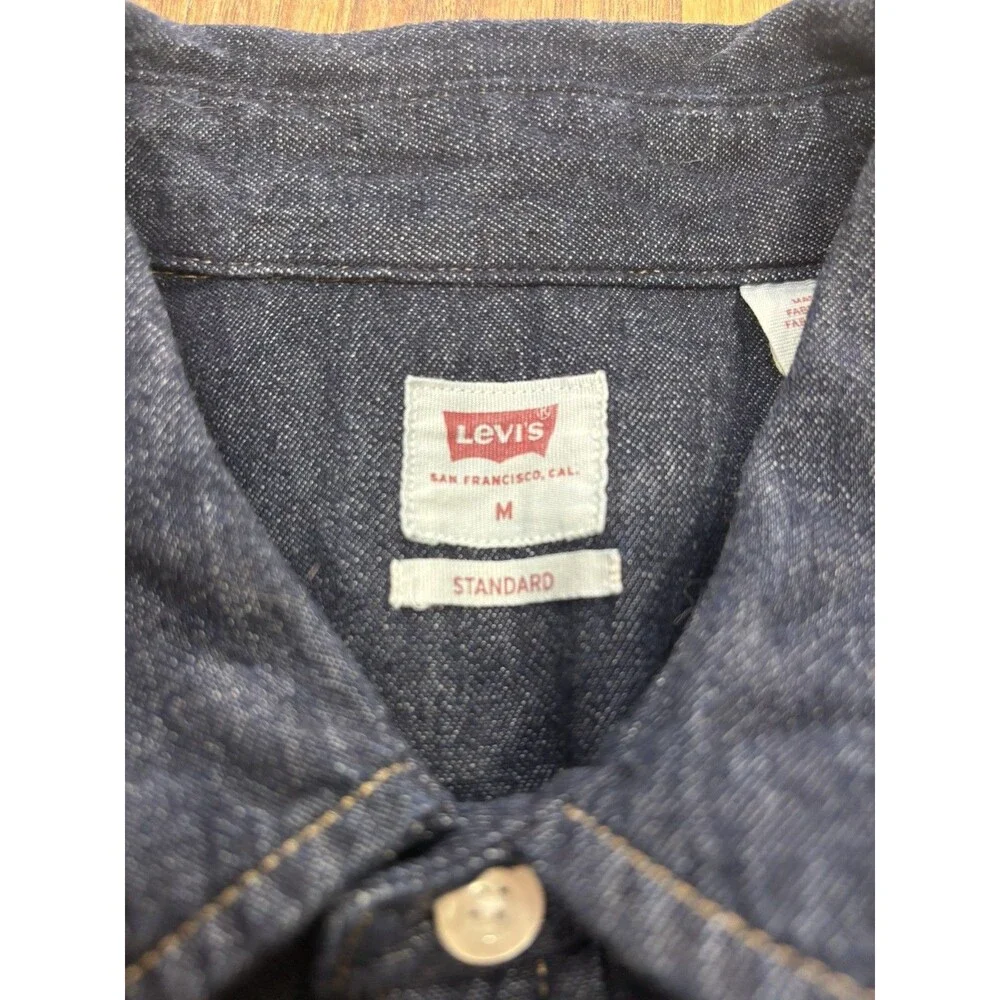 Levi’s Denim Pearl Snap Button Collared Western Cowboy Shirt medium